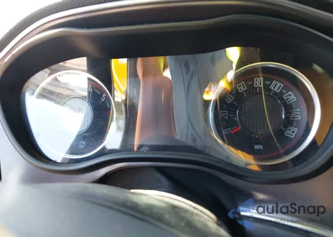 2017 Dodge Challenger R/T z USA, uszkodzony, nr VIN 2C3CDZBTXHH604650